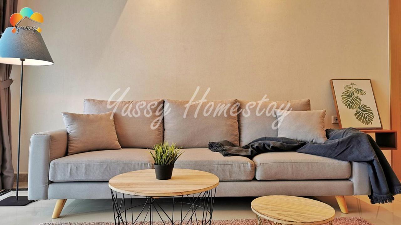 Yussy 2 Bedrooms Condo At R&F Princess Cove Johor Bahru Luaran gambar