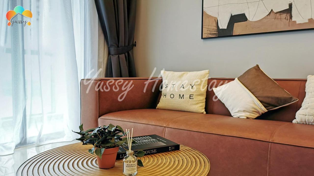 Yussy 2 Bedrooms Condo At R&F Princess Cove Johor Bahru Luaran gambar