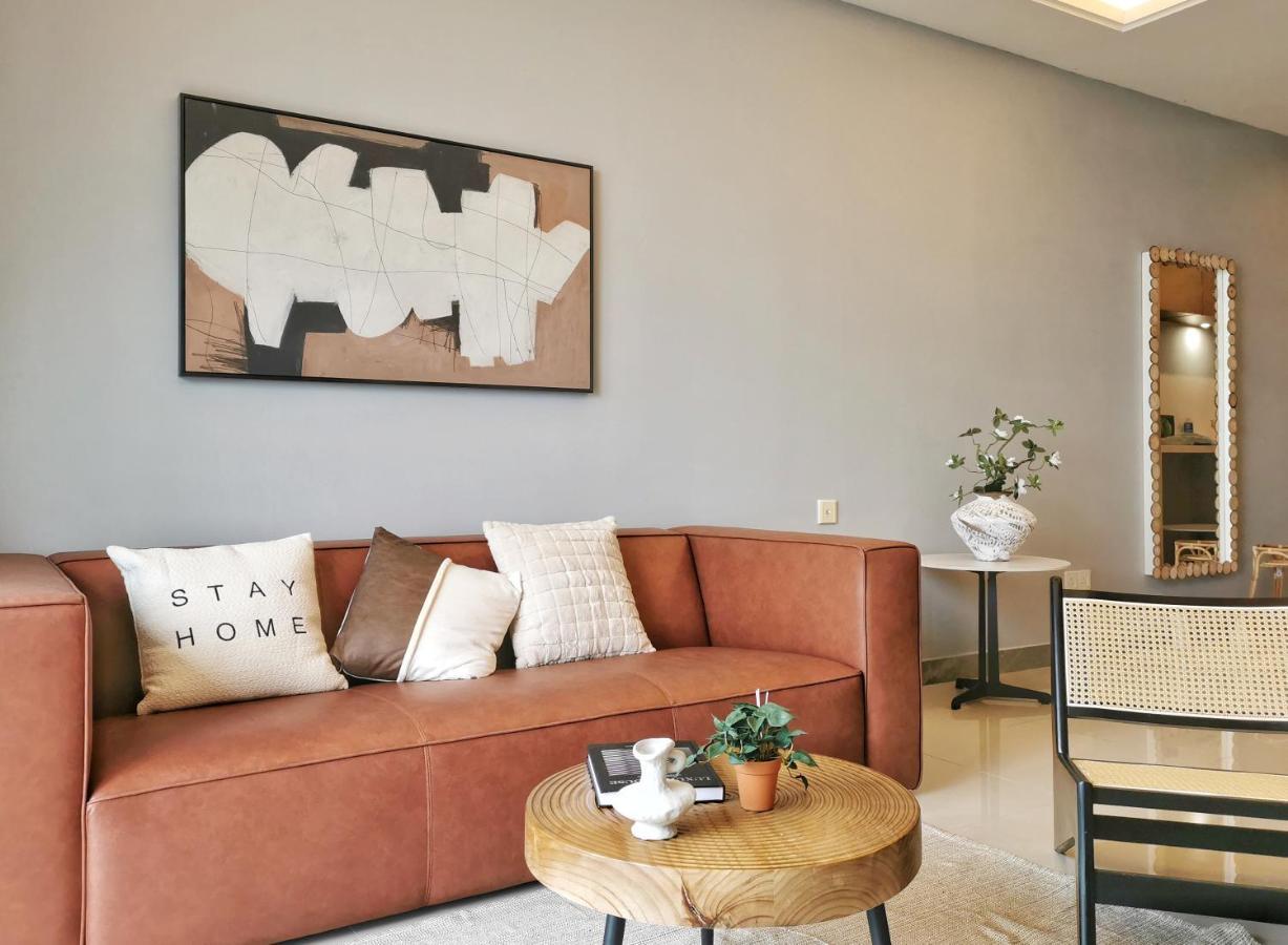Yussy 2 Bedrooms Condo At R&F Princess Cove Johor Bahru Luaran gambar